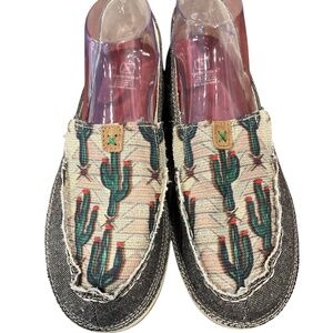 NWT Twisted X Women’s Cactus Dust Slip On Shoe 9.5